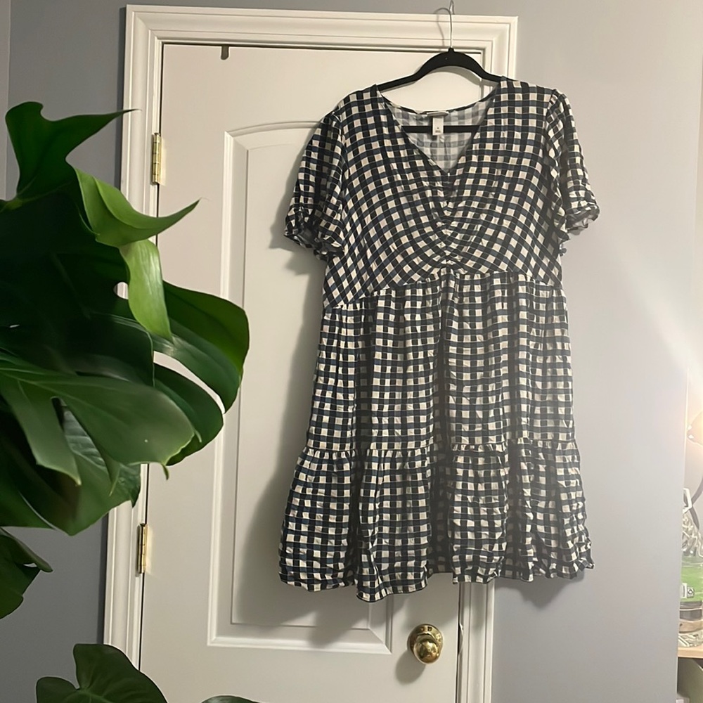 Ava & Viv blue & cream short sleeved dress with ruffle hem